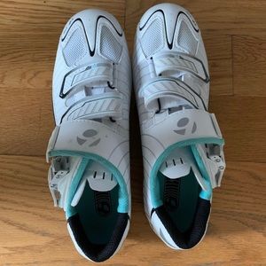 Bontrager cycling shoes 6.5